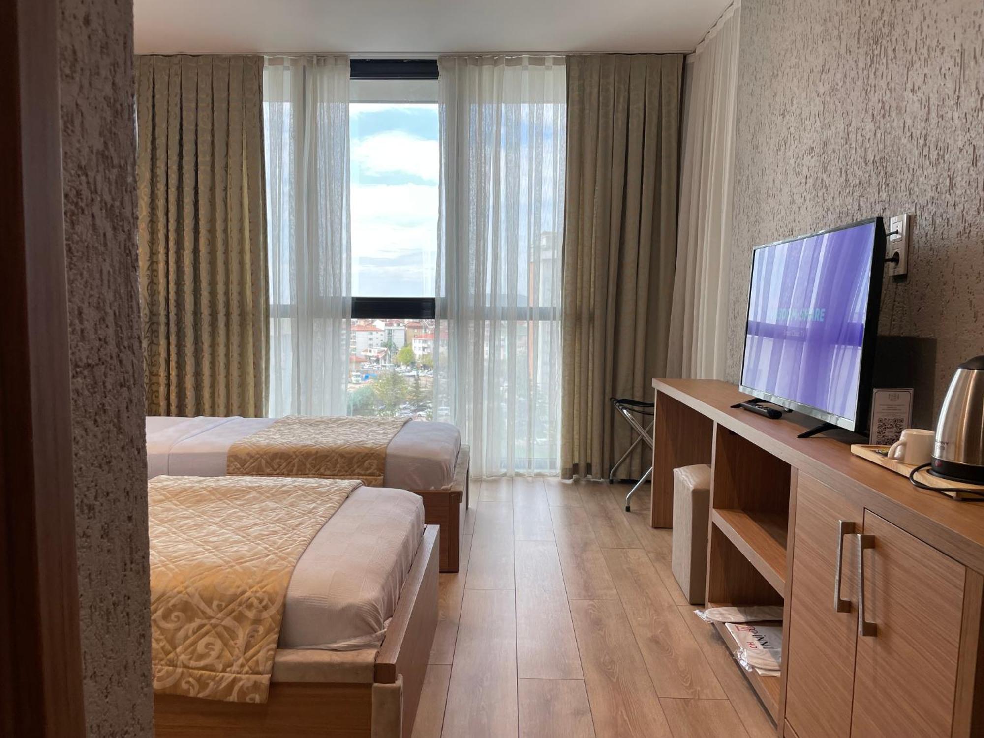 Innport Hotel Gebze Eksteriør billede