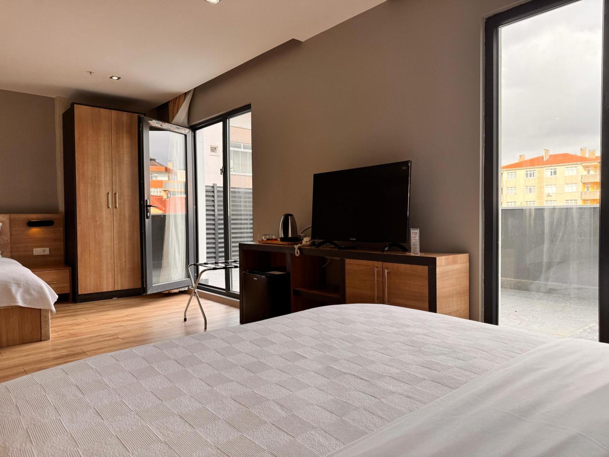 Innport Hotel Gebze Eksteriør billede